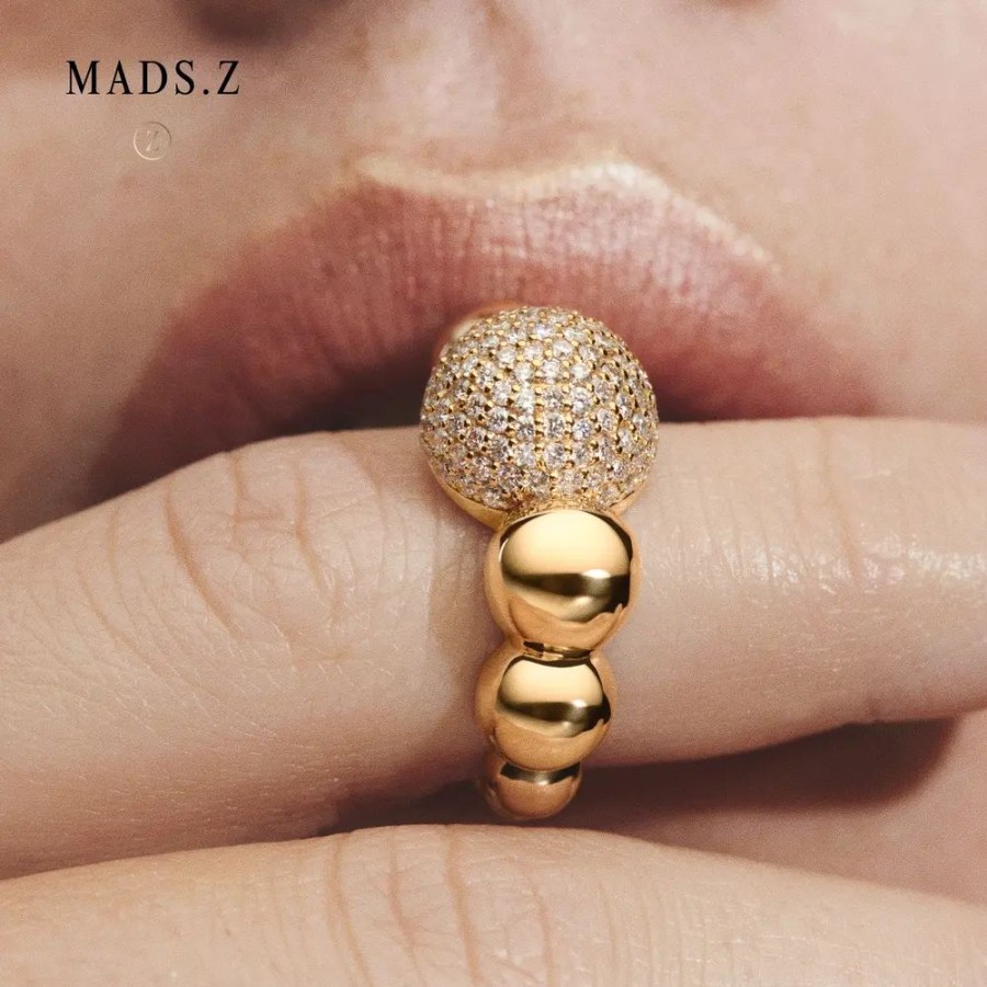 Jewellery Mads Z | Biggest Diamond Ball Ring In 14 Ct. Gold With Diamonds