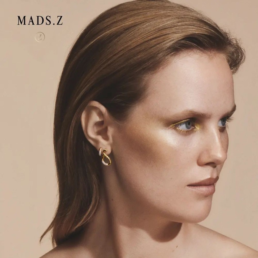 Jewellery Mads Z | Sway Earrings In 14 Ct. Gold With Diamonds