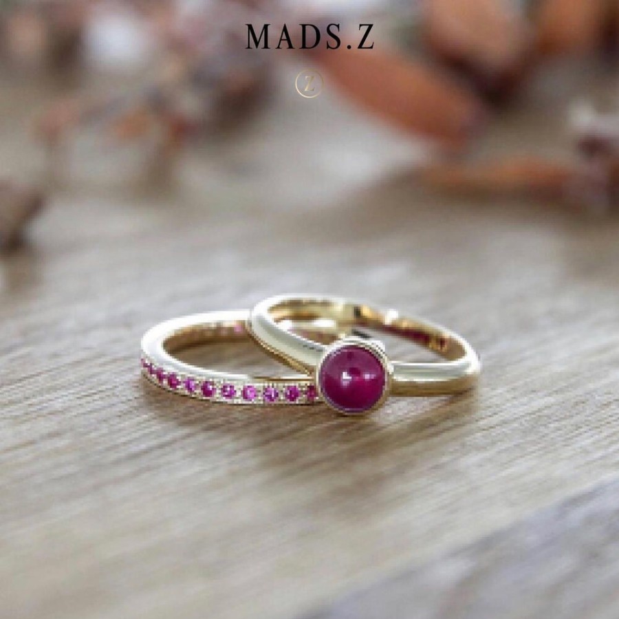 Jewellery Mads Z | Cabochon 14 Ct. Gold Ring W. Ruby